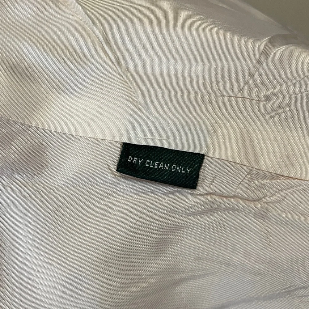 Elegant Women's Pink Blazer - Picture 11 of 11